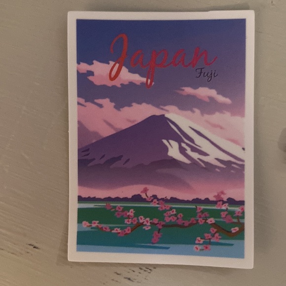 Vinyl stickers.  Waterproof💧💦.  New.  Set of 4.  Travel theme.  ✈️🌅🧳🚢 - Picture 2 of 5